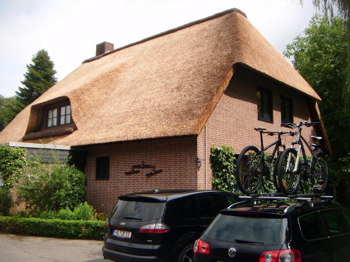 Landhaus Absalonshorst 호텔 Groß Grönau 외부 사진