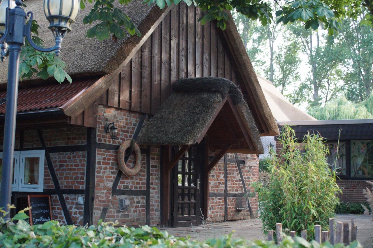 Landhaus Absalonshorst 호텔 Groß Grönau 외부 사진